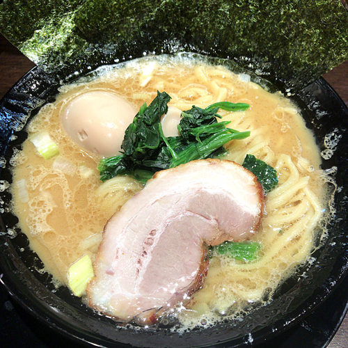 「しょうゆラーメン　680円　味玉　0円（パスポート）」@横浜家系ラーメン 太田商店の写真