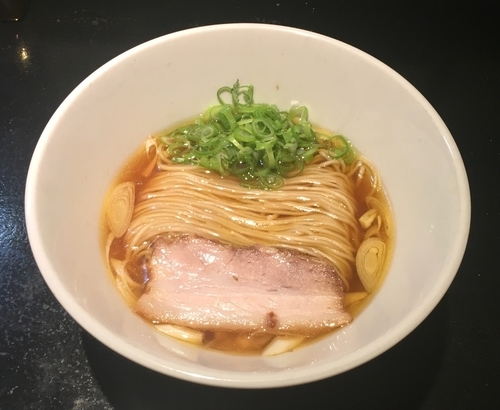 「背脂生醤油そば」@麺s慶の写真