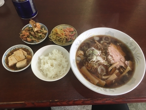 「ラーメン（麺固め）」@味覚亭の写真