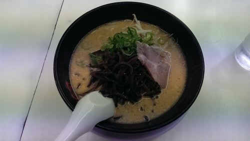 「味噌ラーメン、替玉」@博多天神 渋谷南口店の写真