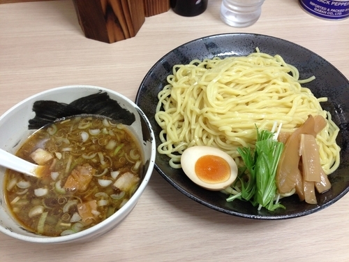 「つけめん（麺大盛りサービス）」@めん屋 そら 江戸川中央店の写真