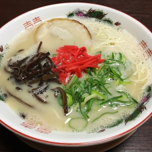 「ラーメン(バリカタ)」@博多ラーメン 山桜の写真