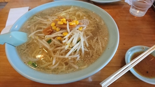 「塩ラーメン 大盛」@サッポロラーメン羆 由良店の写真