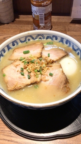 「バリ塩ラーメン」@らー麺屋 バリバリジョニーの写真