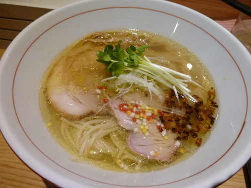 「塩そば」@地球の中華そばの写真