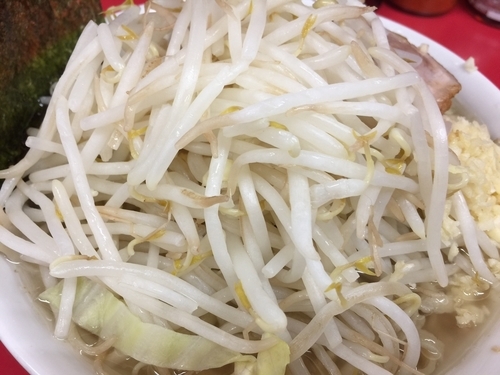 「小ラーメン＋ヤサイ＋ニンニク」@ラーメン二郎 千住大橋駅前店の写真