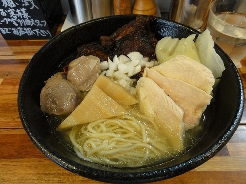 「肉の日限定　撮3種盛り　1000円」@鮮魚らーめん 五ノ神水産の写真