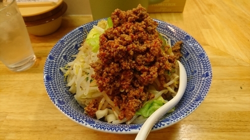 「【期間限定】汁無し担々麺(太麺･300g･冷･ニンニク)」@らーめん きじとらの写真