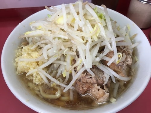「麺少なめニンニク」@ラーメン二郎 小岩店の写真