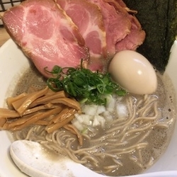 全部入り煮干らーめん