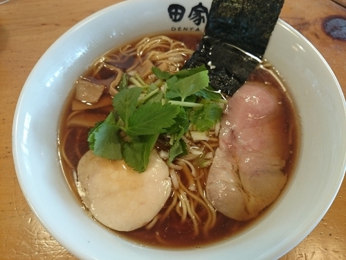 「煮干そば　　醤油　　細麺」@中華そば 田家 本店の写真