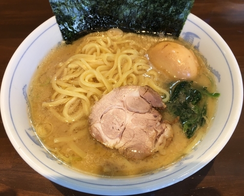 「ラーメン＋味付け玉子（￥680＋￥100）」@横浜家系ラーメン 中島家の写真