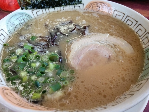 「らーめんバリカタ＋替玉」@博多長浜らーめん 楓神の写真