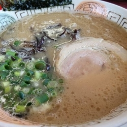 らーめんバリカタ＋替玉