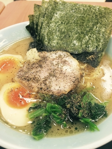「のり玉ラーメン」@麺屋 けんゆう イオン東雲店の写真
