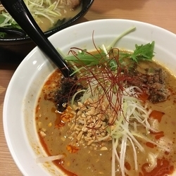 四川担々麺