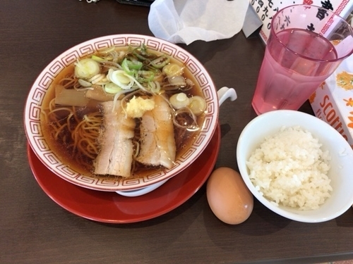 「中華そば 680円」@本格中華そば えるもの写真