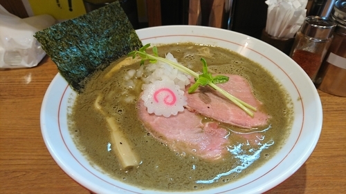 「銀の煮干しそば ￥ 780」@煮干中華そば 鈴蘭 中野店の写真