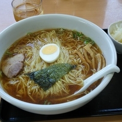 ラーメン　ふつう盛り