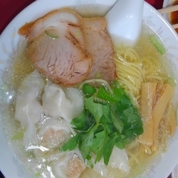 雲呑麺