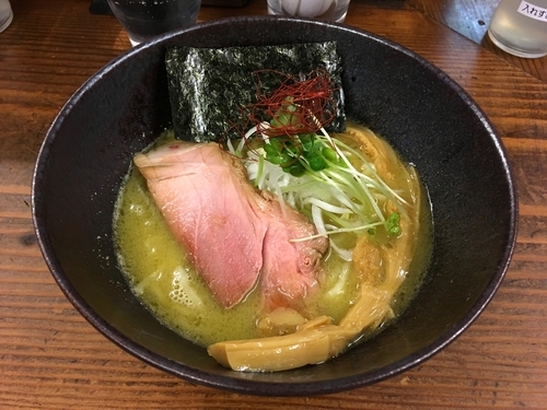 「濃厚牡蠣ソバ」@貝だしラーメン 貝ガラ屋の写真