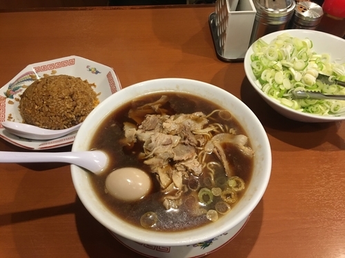 「醤油ラーメン」@末廣ラーメン本舗 高田馬場分店の写真