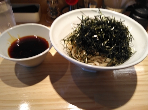 「のり盛りうどん」@らー油肉つけうどんの南哲の写真