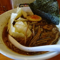 縁らぅめん　700円