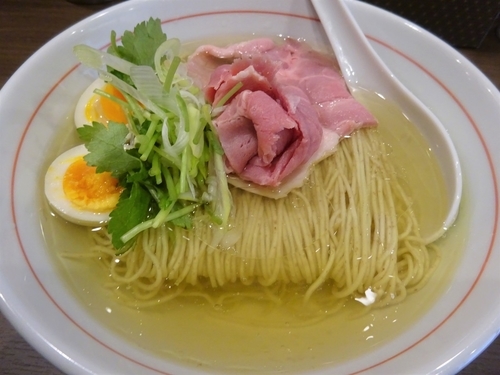 「ラーメン 白 750円 ＋ 和え玉 200円」@八咫烏の写真