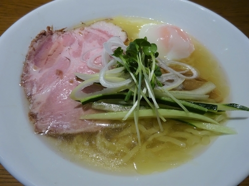 「冷やし温玉イリコそば　　880円」@中華そば 二階堂の写真