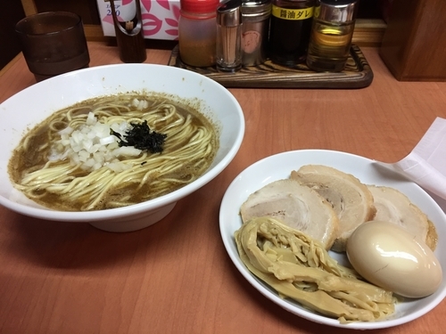 「特製濃厚煮干そば」@ときわ亭の写真