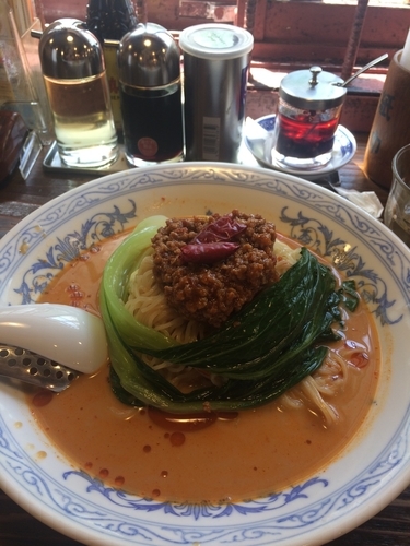 「冷やし坦々麺」@中国ラーメン 揚州商人 新橋店の写真