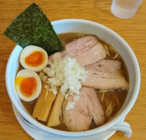 「特煮干そば（中）」@煮干そば とみ田の写真