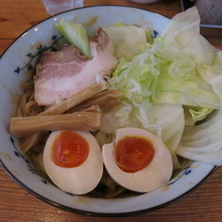 油そば（担々味）：800円