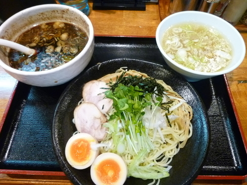 「【気まぐれ限定】合盛りつけ麺（黒鶏＆ホタテ）」@麺屋 鶏口の写真