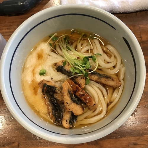 「冷 うなとろぶっかけうどん「並盛」」@おにやんまの写真