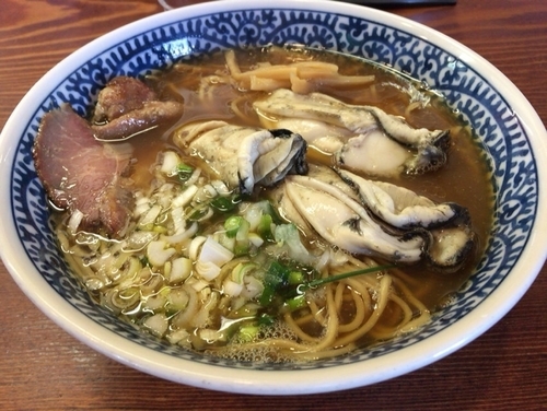 「カキの醤油拉麺 ￥９５０」@良温(Ra-on)の写真