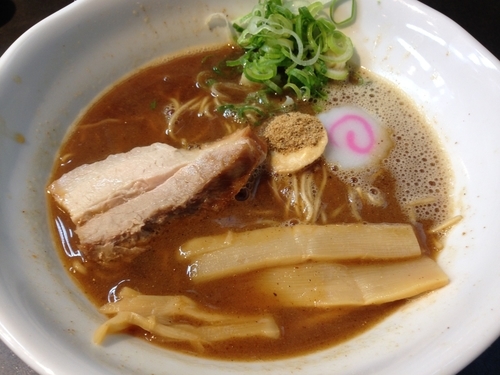 「仁麺魚らぁめん　￥７８０」@仁麺魚の写真