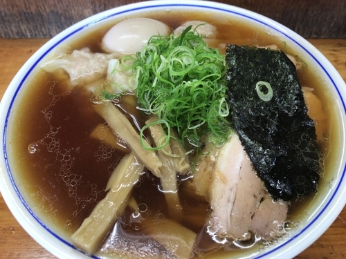 「醤油まるとくらーめん（1100円）」@支那そば 福々亭の写真