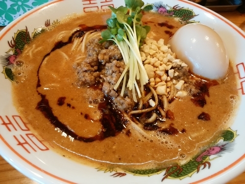 「担々麺800円＋味玉」@中華蕎麦 みうらの写真