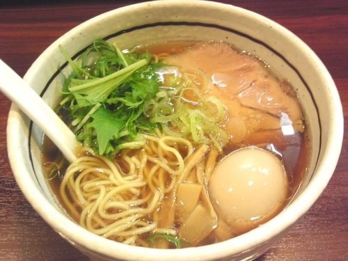 「和風しょうゆらーめん￥650・味玉￥50」@麺屋 旬の写真