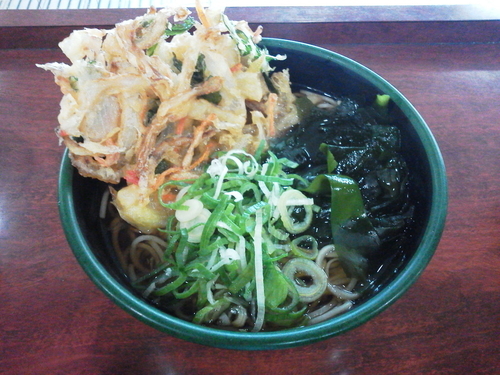 「天ぷらそば 400円」@新田毎 秋葉原の写真