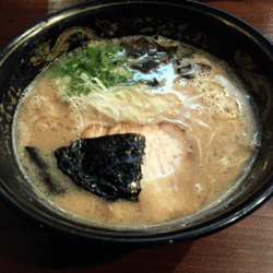 黒こくとんこつラーメン （650円）