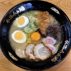 特製らぁめん (700円)