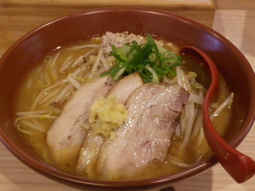 「3枚チャーシュー焼き味噌」@拉麺 大公 南太田本店の写真