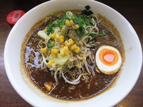 「黒味噌(基本味)(750円)」@三平らーめん 照国本店の写真