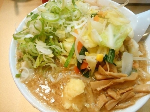 「みそ野菜らーめん（ごってり）」@超ごってり麺 ごっつの写真