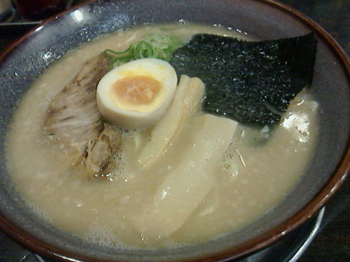 「熟成光麺 大盛」@光麺 原宿店の写真