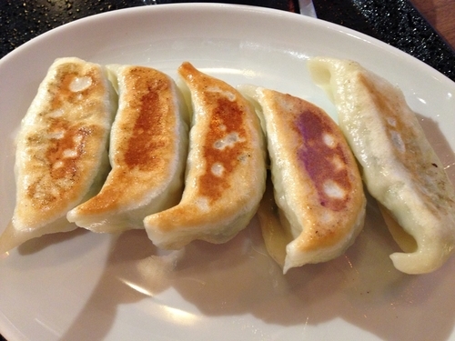 「台湾麺＋野菜焼餃子」@黄金の華 アトレ亀戸の写真