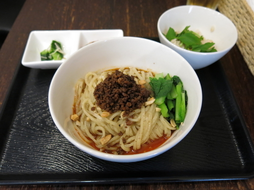 「正宗担担麺：700円」@郷村居の写真